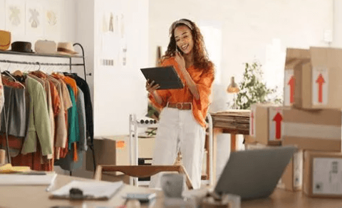 How E-Commerce Is Transforming the Fashion Industry